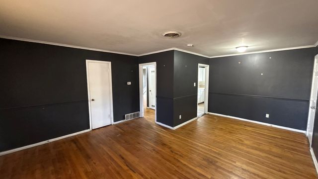 6200 Kentwood Place, Fort Worth, TX 76112