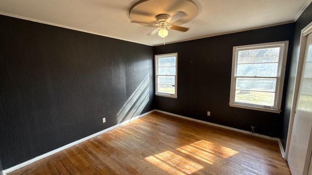 6200 Kentwood Place, Fort Worth, TX 76112