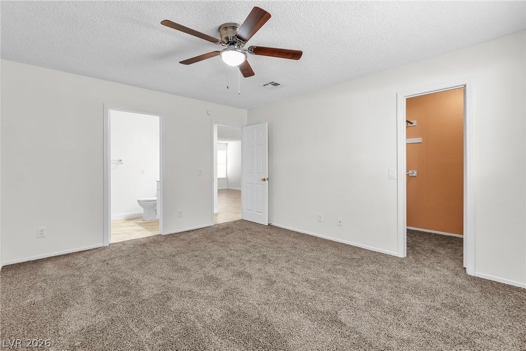 Image 17 of property listing at 5576 West Rochelle Avenue 32A, Las Vegas, NV 89103