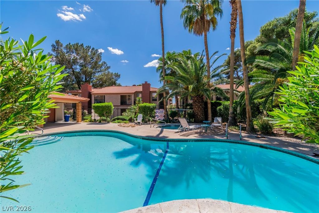 Image 27 of property listing at 5576 West Rochelle Avenue 32A, Las Vegas, NV 89103