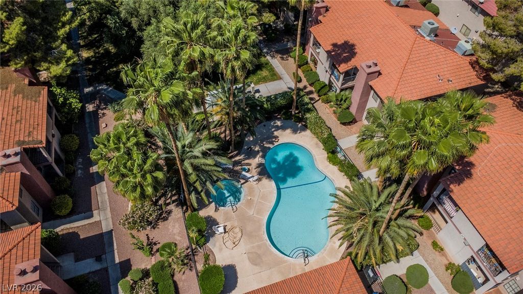 Image 28 of property listing at 5576 West Rochelle Avenue 32A, Las Vegas, NV 89103