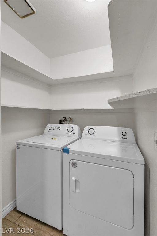 Image 9 of property listing at 5576 West Rochelle Avenue 32A, Las Vegas, NV 89103