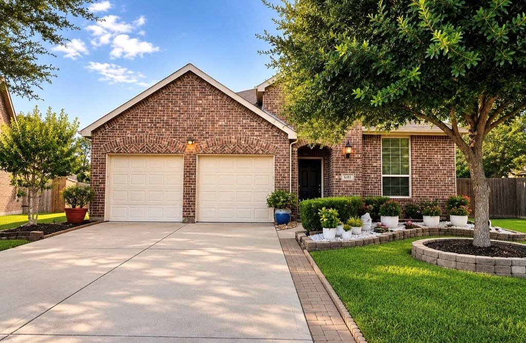 6181 Bridgewater Lane, League City, TX 77573