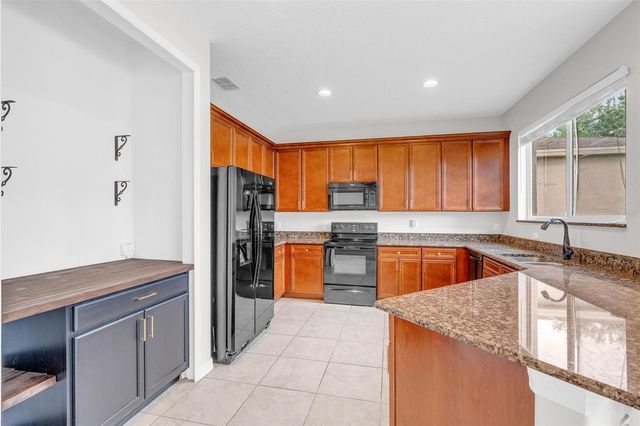 13066 HATHERTON CIRCLE, Orlando, FL 32832