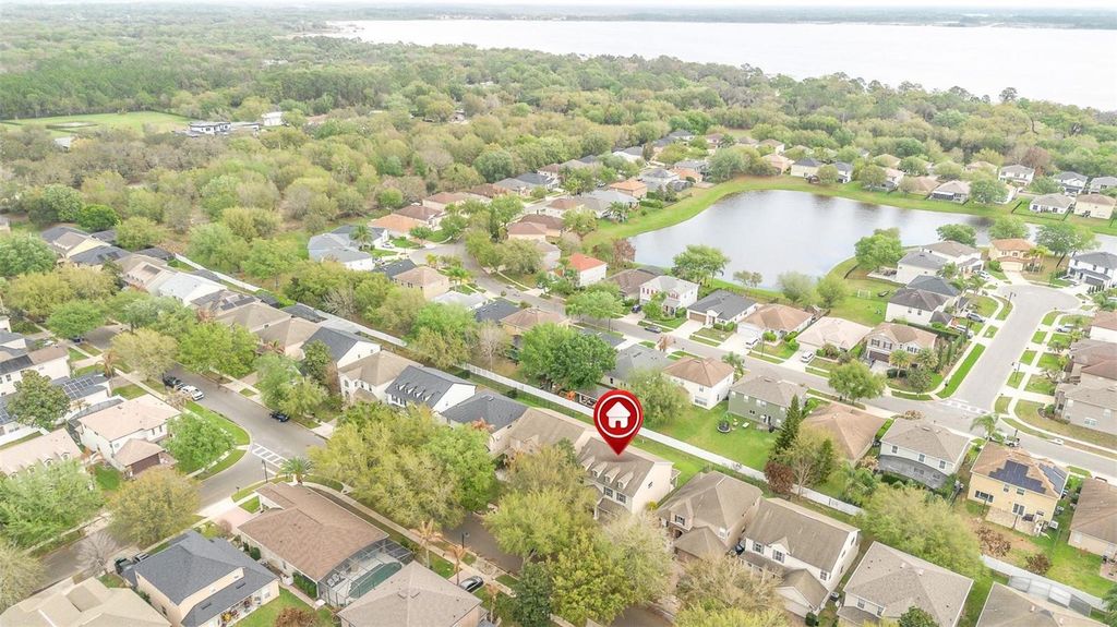 Image 55 of property listing at 13066 HATHERTON CIRCLE, Orlando, FL 32832