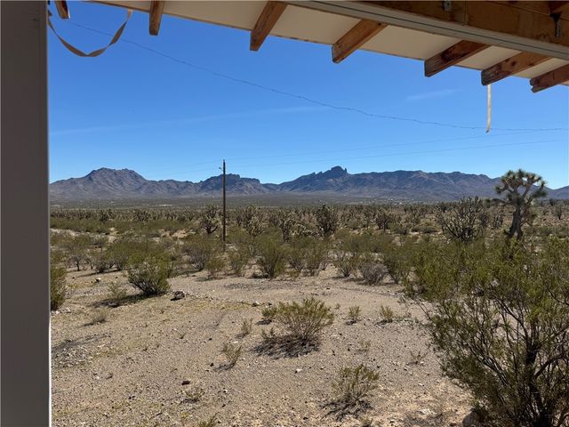 18000 Laurel, Dolan Springs, AZ 86441