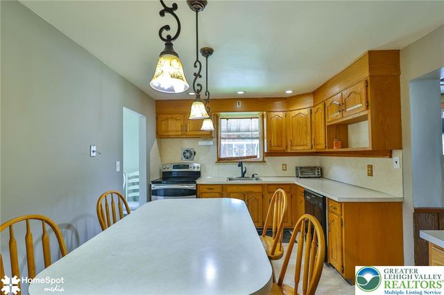 944 North Broad Street, Allentown City, PA 18104
