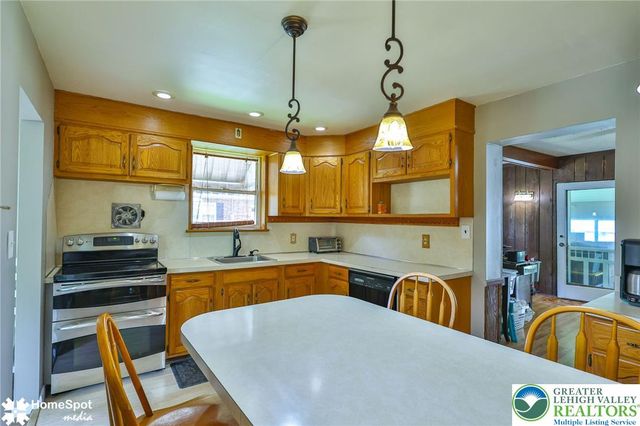 944 North Broad Street, Allentown City, PA 18104