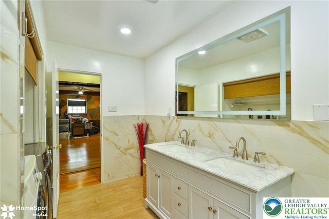 944 North Broad Street, Allentown City, PA 18104