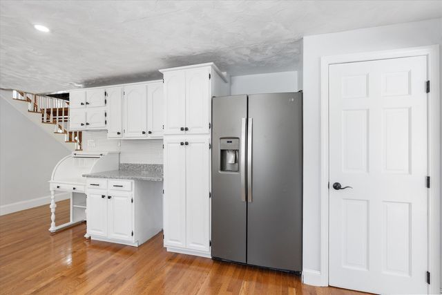 4 Hilltop Drive, Hudson, NH 03051