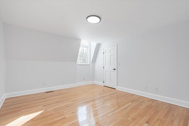 4 Hilltop Drive, Hudson, NH 03051