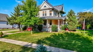 303 N Walnut Street, Wenona, IL 61377