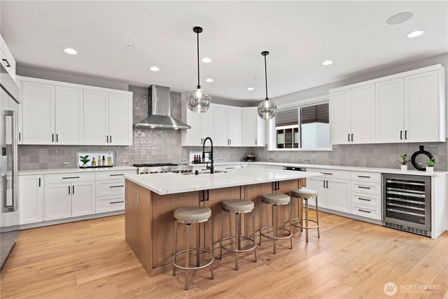 11218 NE 67th Street, Kirkland, WA 98033