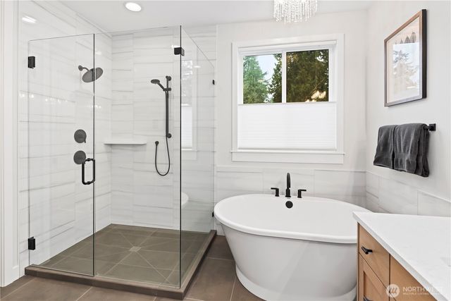 11218 NE 67th Street, Kirkland, WA 98033