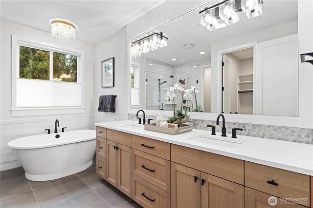 11218 NE 67th Street, Kirkland, WA 98033