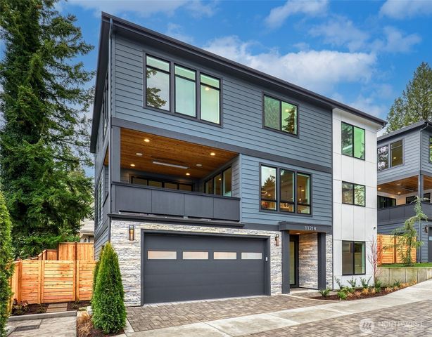11218 NE 67th Street, Kirkland, WA 98033