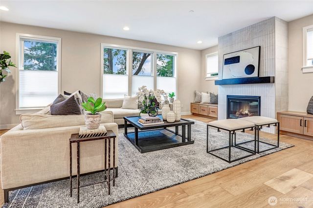 11218 NE 67th Street, Kirkland, WA 98033