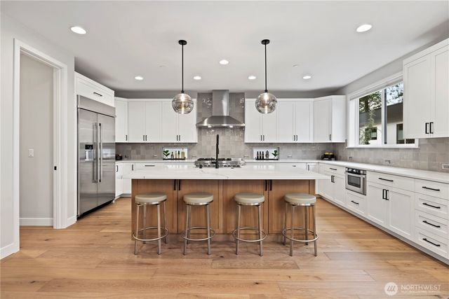 11218 NE 67th Street, Kirkland, WA 98033