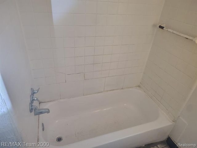 19409 Goulburn Street, Detroit, MI 48205