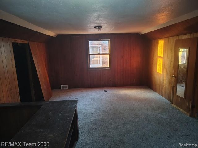 19409 Goulburn Street, Detroit, MI 48205