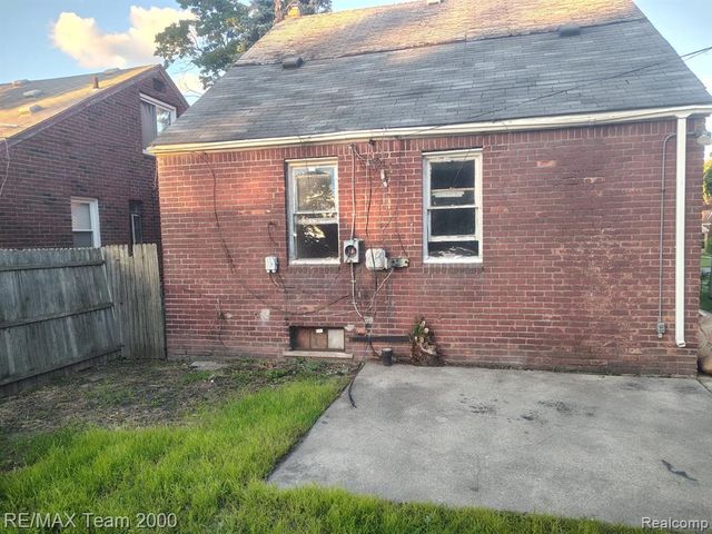 19409 Goulburn Street, Detroit, MI 48205