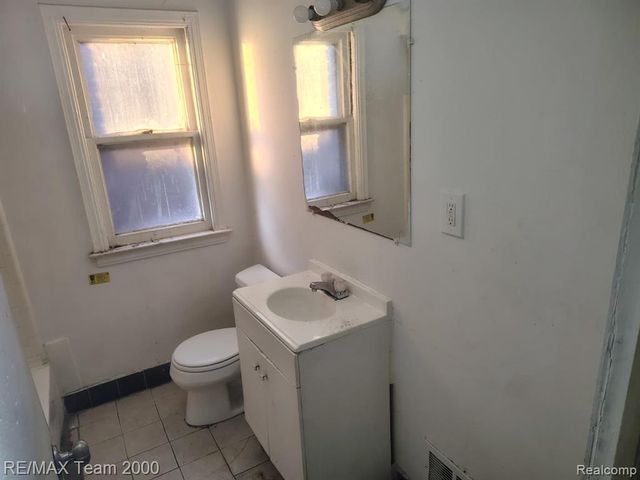 19409 Goulburn Street, Detroit, MI 48205