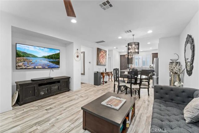 843 Sunburst Way, Pomona, CA 91767