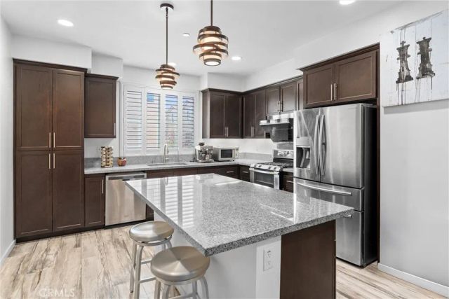 843 Sunburst Way, Pomona, CA 91767