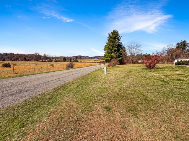 8467 Bear Ridge RD, Copper Hill, VA 24079