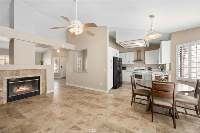 44239 Fenner, Lancaster, CA 93536