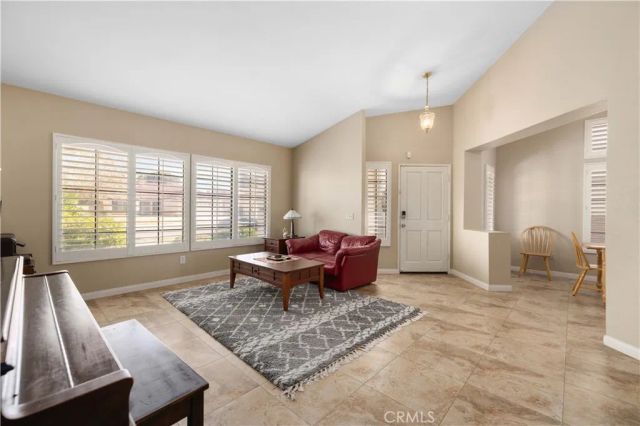 44239 Fenner, Lancaster, CA 93536