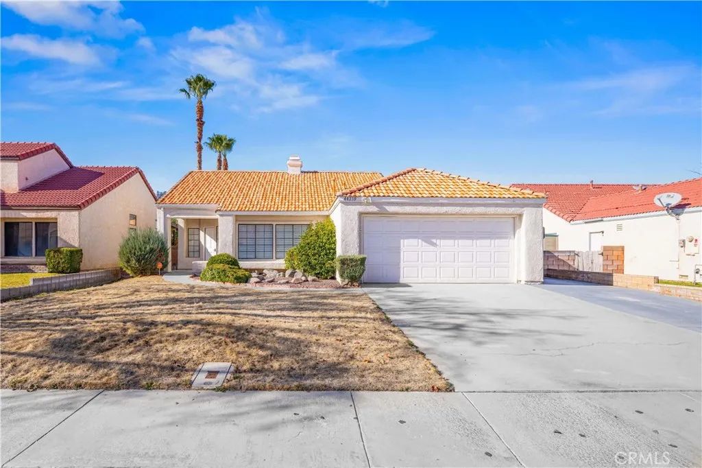 44239 Fenner, Lancaster, CA 93536