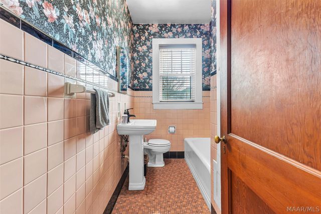 209 Dozier Street, Wetumpka, AL 36092