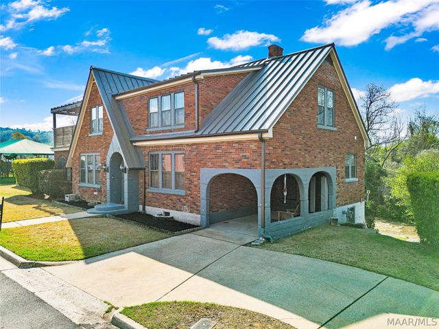 209 Dozier Street, Wetumpka, AL 36092