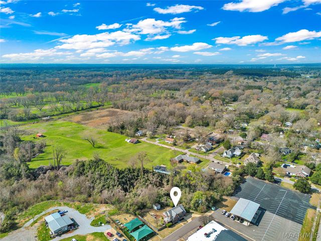 209 Dozier Street, Wetumpka, AL 36092