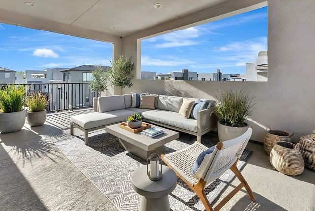 165 Tenor, Irvine, CA 92618