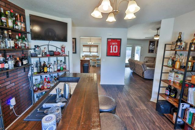 8135 Mercado Street, Navarre, FL 32566