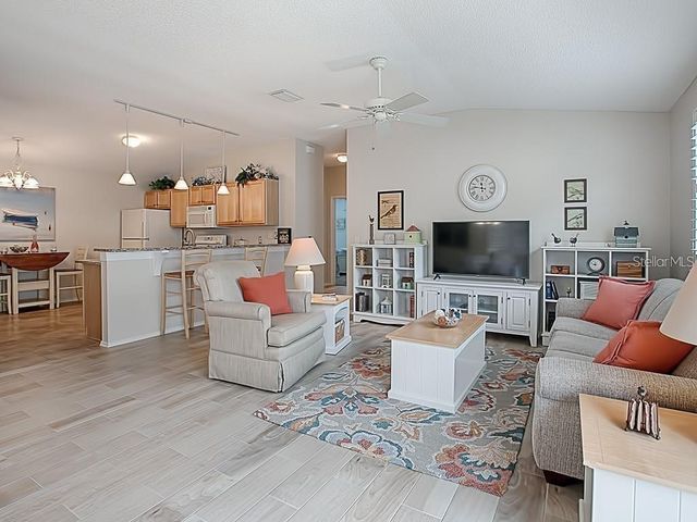 444 MAYWOOD WAY, The Villages, FL 32162