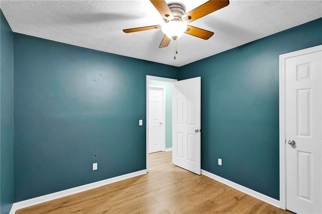 3575 Creek Mill NW Drive, Kennesaw, GA 30152