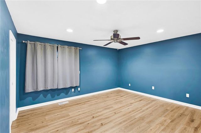 3575 Creek Mill NW Drive, Kennesaw, GA 30152