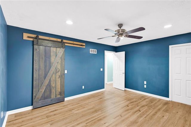 3575 Creek Mill NW Drive, Kennesaw, GA 30152