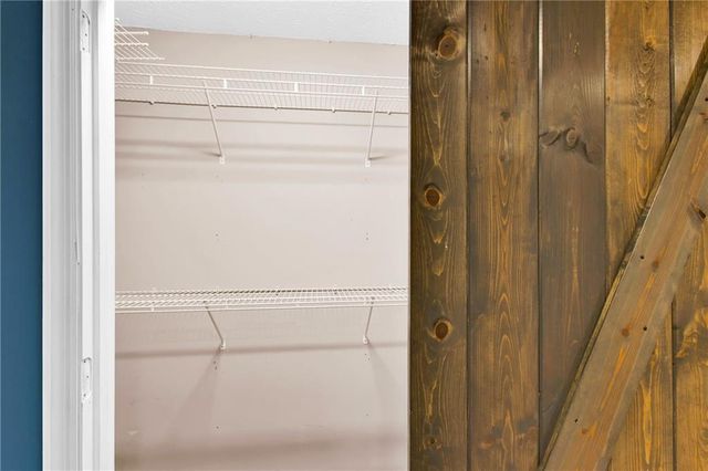 3575 Creek Mill NW Drive, Kennesaw, GA 30152