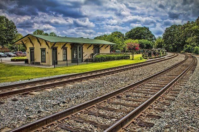 3575 Creek Mill NW Drive, Kennesaw, GA 30152