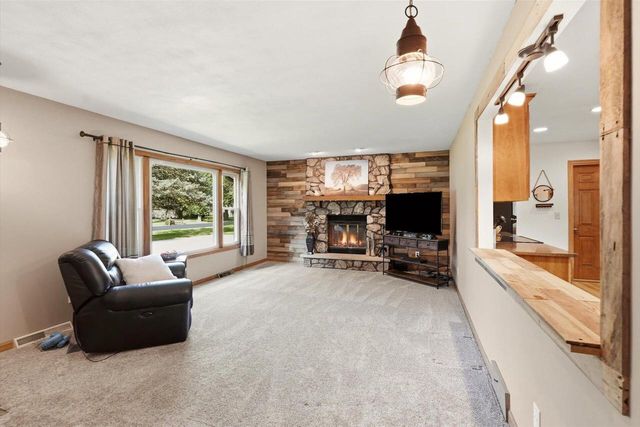 N95W25161 Whitewater DRIVE, Colgate, WI 53017