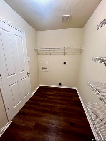 803 Anarbor Post, San Antonio, TX 78245