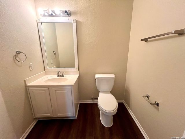 803 Anarbor Post, San Antonio, TX 78245