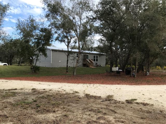 19418 NW 246th St, Okeechobee, FL 34972