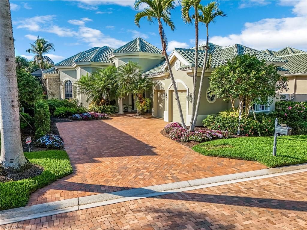 26318 Augusta Creek CT, BONITA SPRINGS, FL 34134 — photo 4