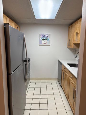 50 Broadlawn 502, Brookline, MA 02467