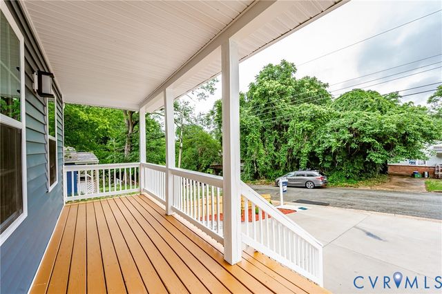 111 St Matthew St, Petersburg, VA 23803